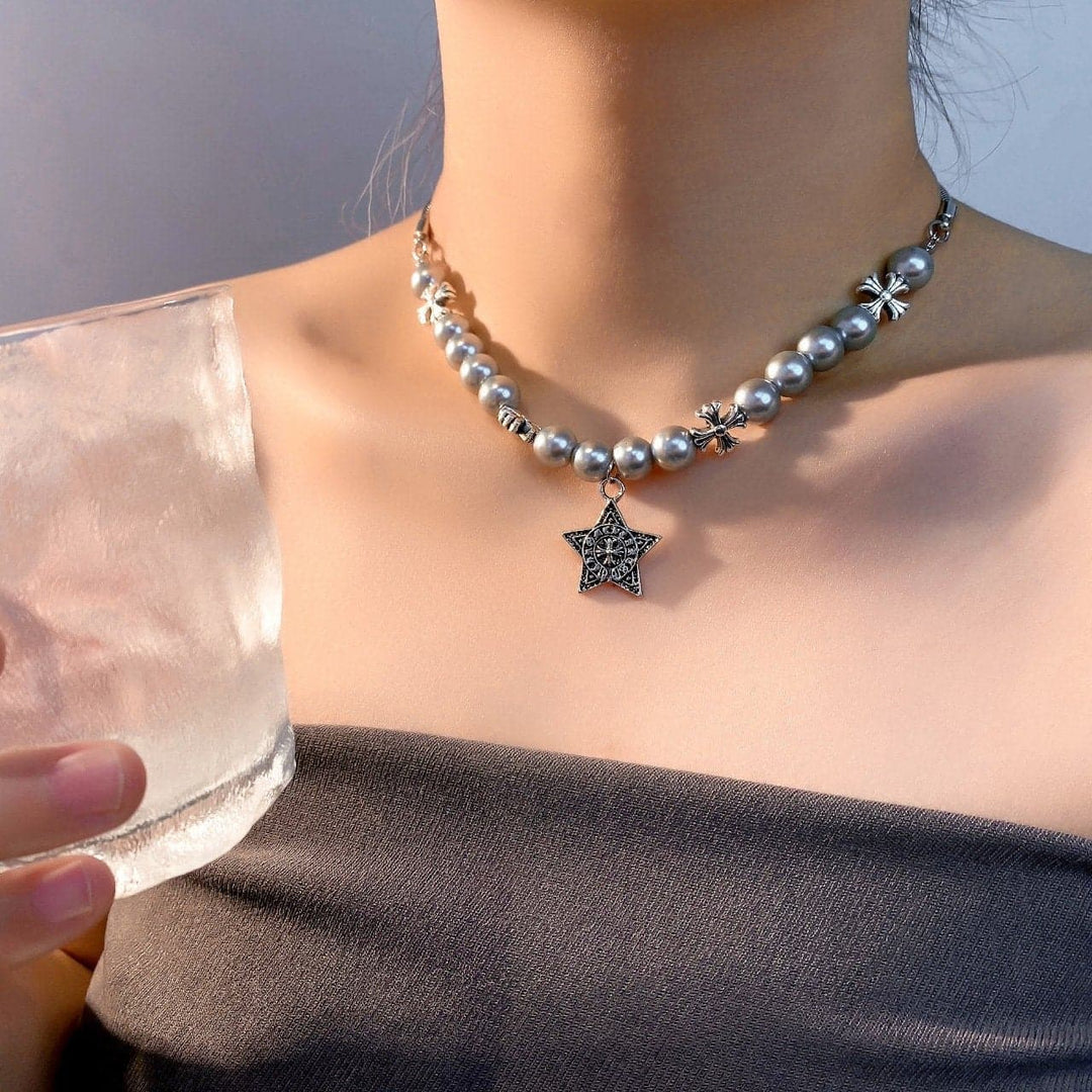 Star pendant faux pearl choker necklace  | Festival Outfits Women