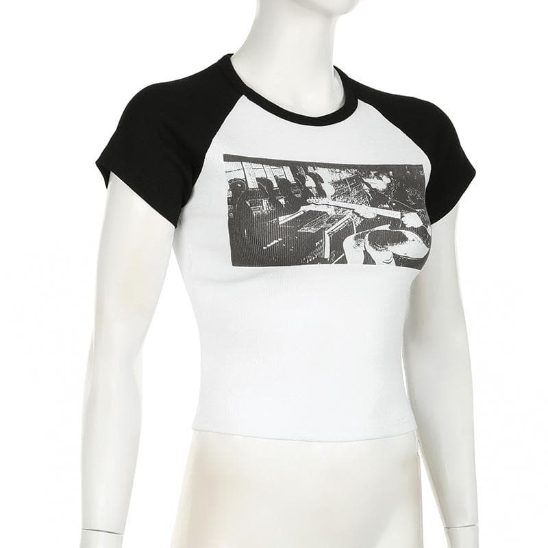 Takardar gajeriyar riga mai kama da crewneck | Kayan Biki na Mata