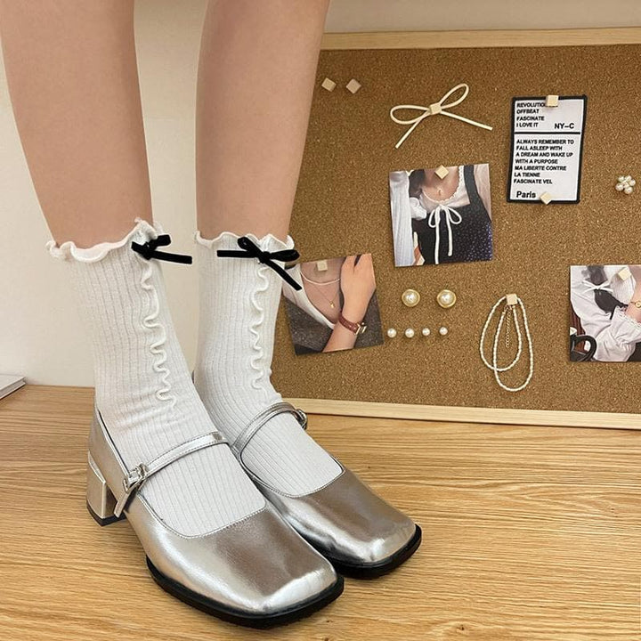 Bowknot ruffle ribbed contrast socks  | Festival Outfits Women