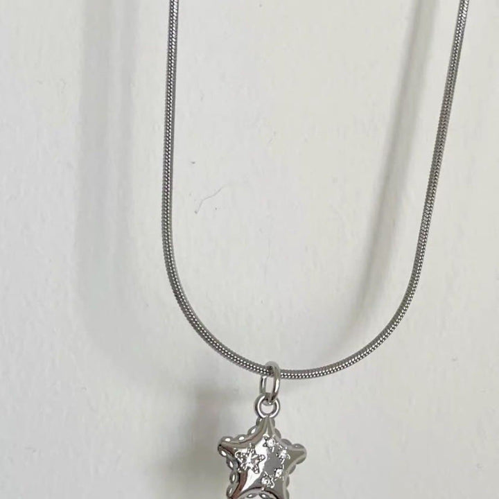 Metal chain flower pendant necklace  | Festival Outfits Women