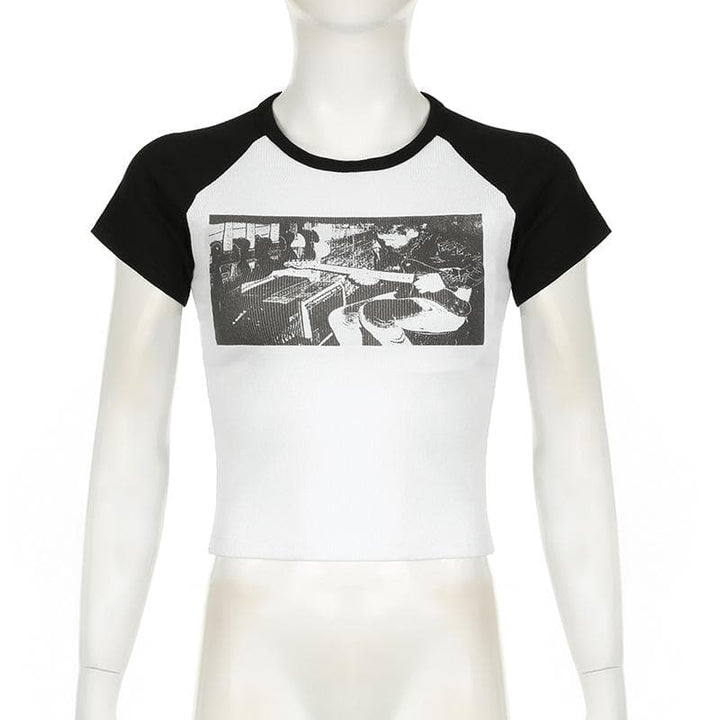 Takardar gajeriyar riga mai kama da crewneck | Kayan Biki na Mata