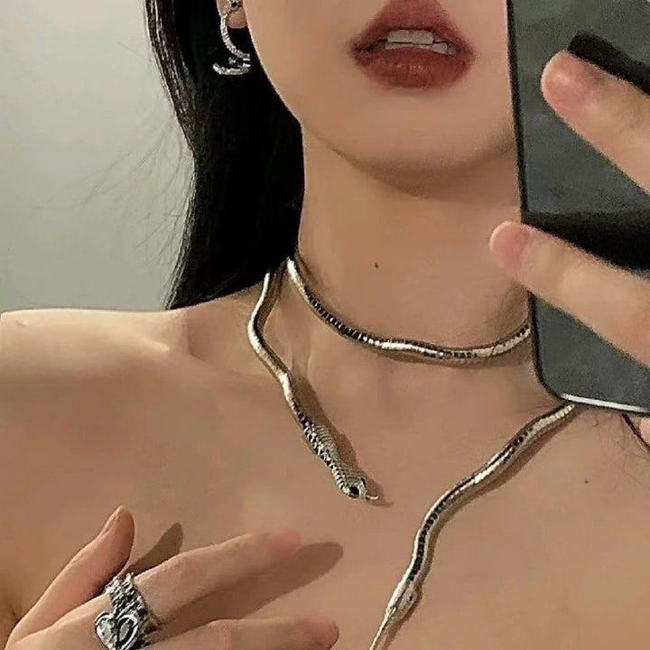 Snake decor rhinestone choker necklace  | Festival Outfits Women