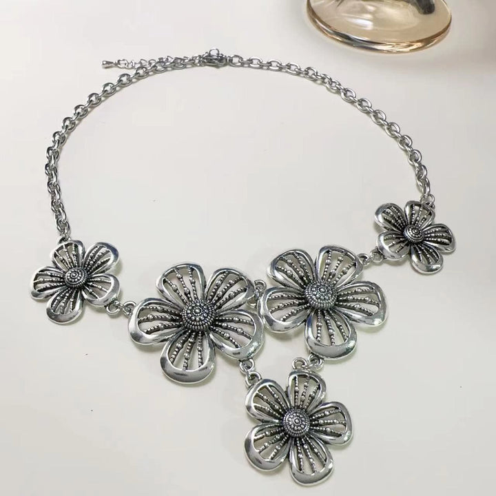 Flower hollow out pendant necklace  | Festival Outfits Women