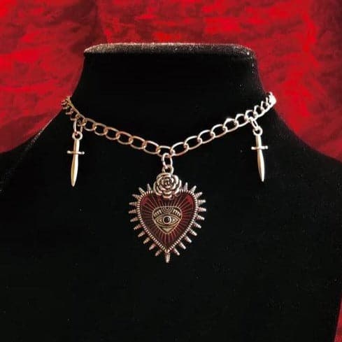 Metal chain heart pendant choker necklace  | Festival Outfits Women