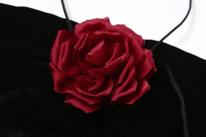 Tufafin fensir na Halter velvet mai laushi mara baya | Kayan Biki na Mata