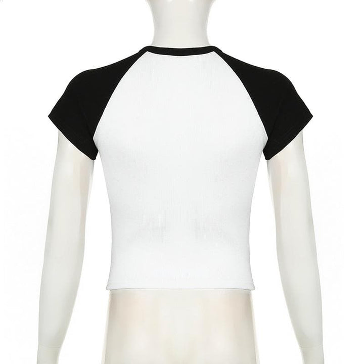 Takardar gajeriyar riga mai kama da crewneck | Kayan Biki na Mata