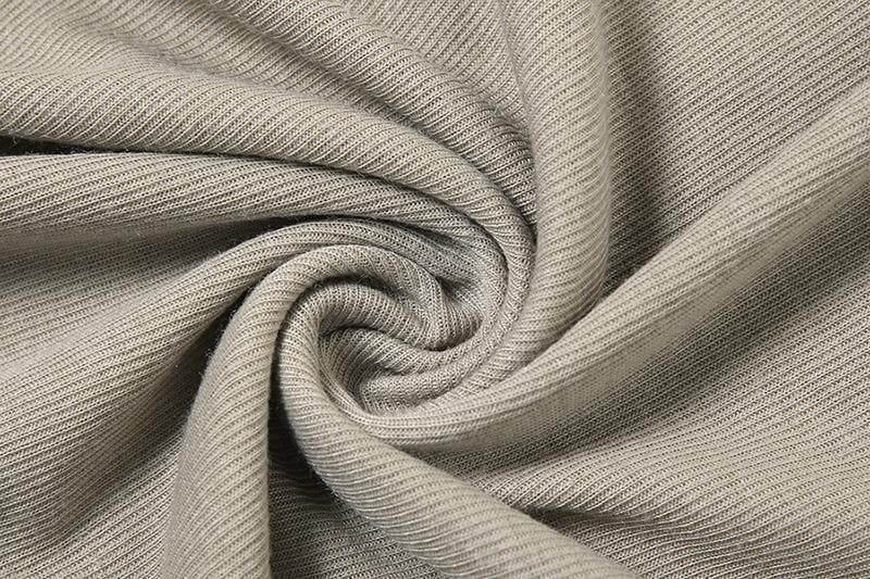 Rigar tanki mai kauri mara hannu mara tsari ta U | Kayan Biki na Mata