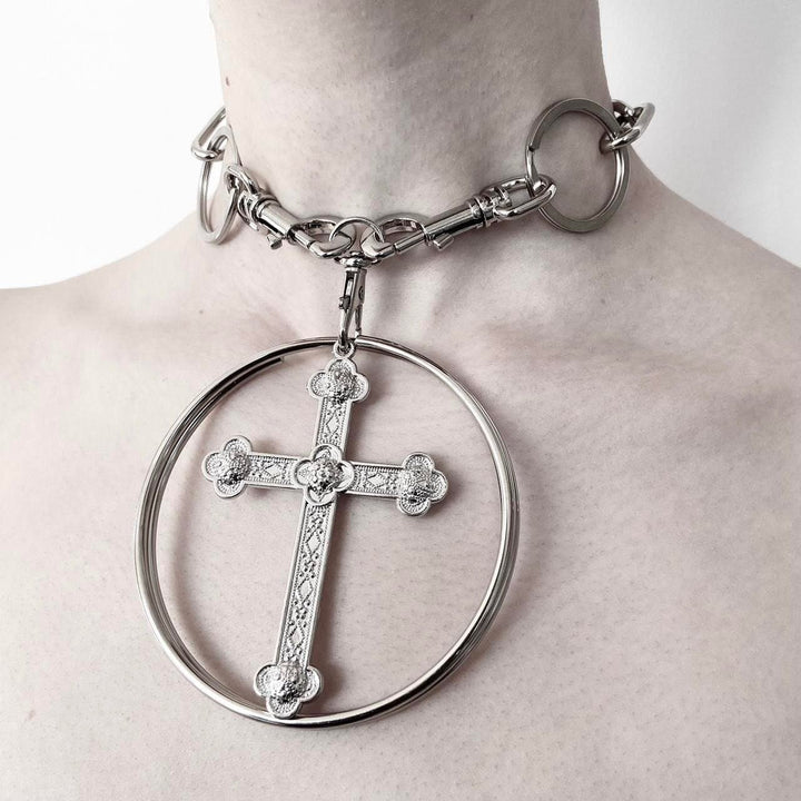 Cross pendant o ring choker necklace  | Festival Outfits Women