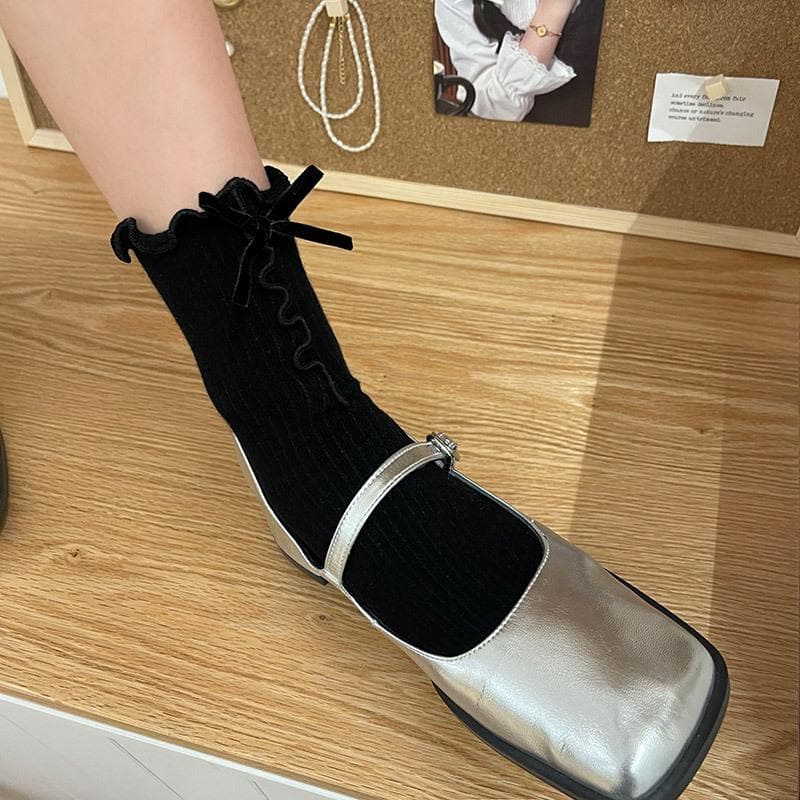 Bowknot ruffle ribbed contrast socks  | Festival Outfits Women