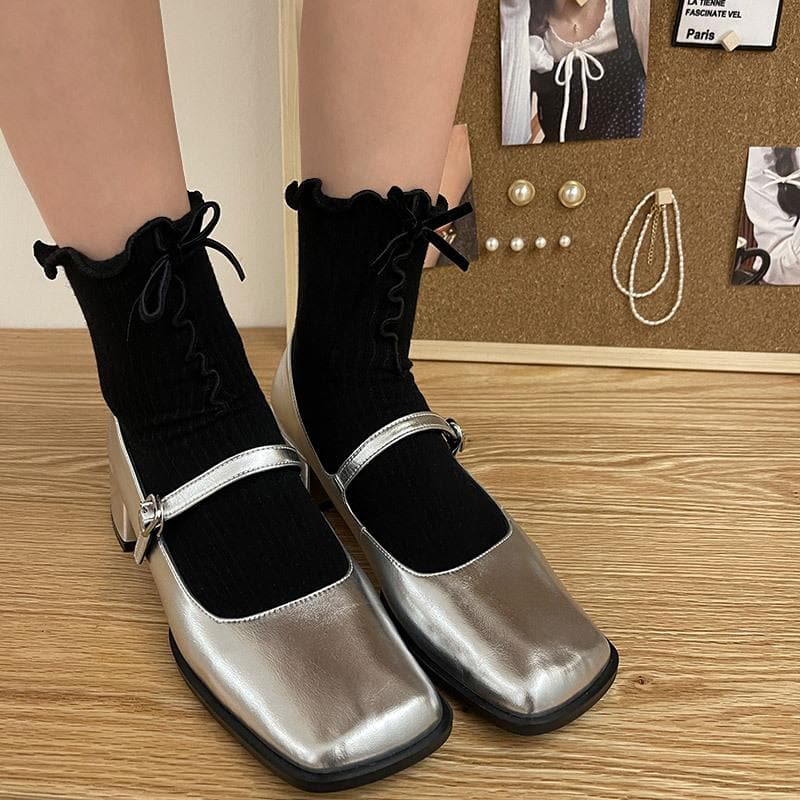 Bowknot ruffle ribbed contrast socks  | Festival Outfits Women