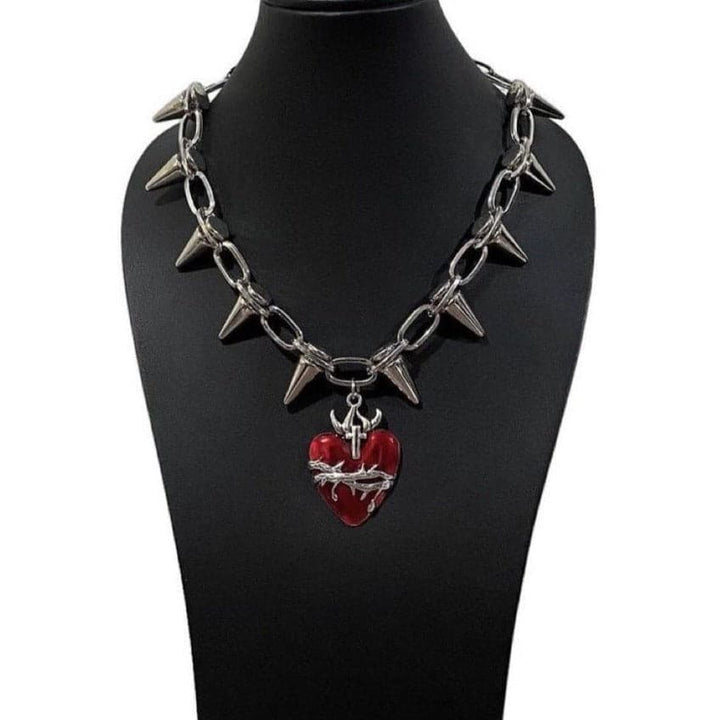 Rivet metal chain heart pendant necklace  | Festival Outfits Women