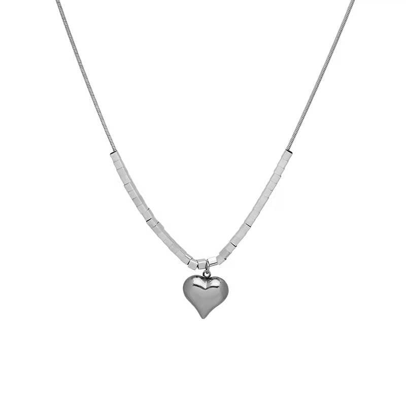 Heart pendant beaded metal chain necklace  | Festival Outfits Women