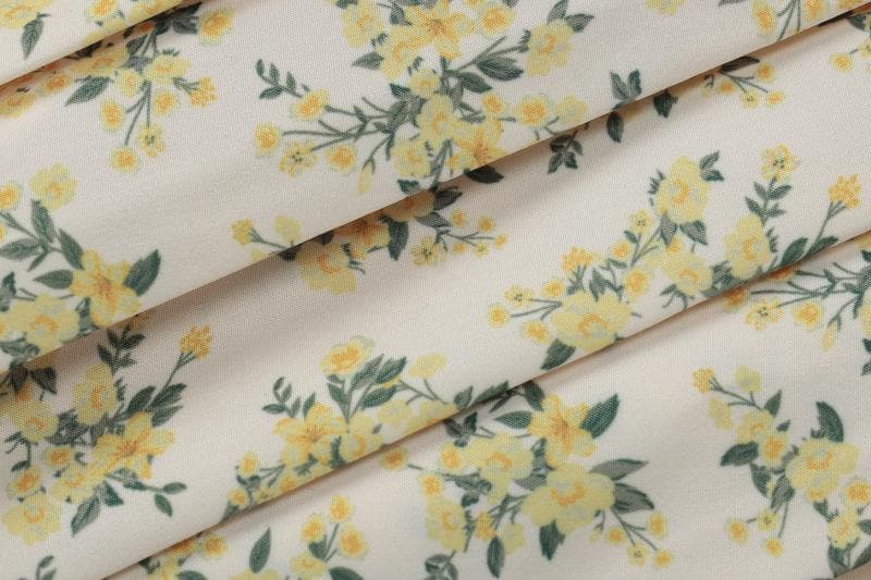 Riga mai gajeren hannu mai zip-up mai siffar fure | Kayan Biki na Mata