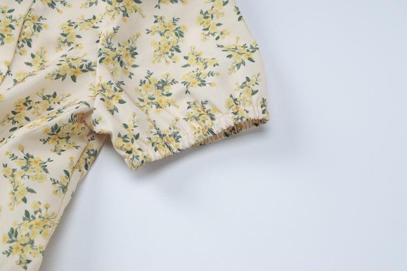 Riga mai gajeren hannu mai zip-up mai siffar fure | Kayan Biki na Mata