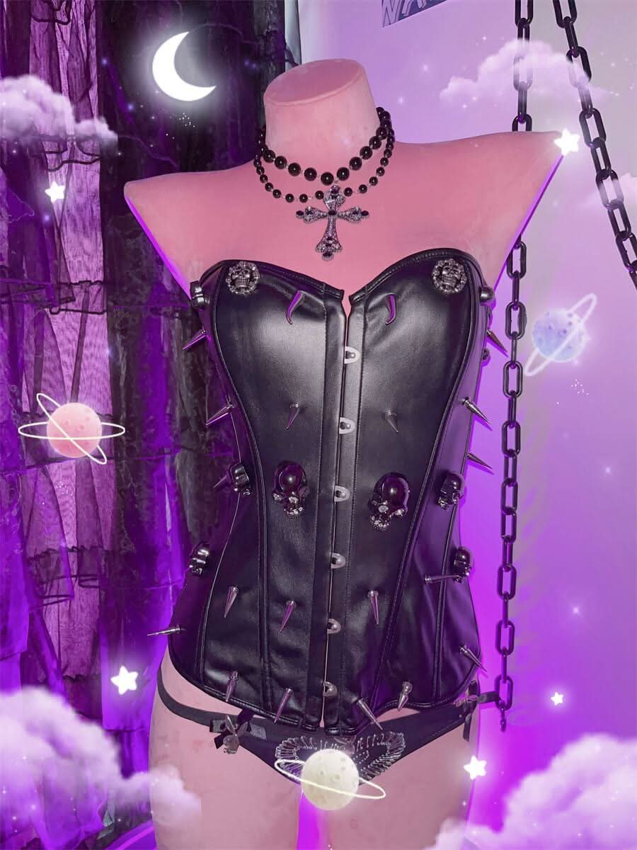 Sweetheart neck PU leather rivet skull top  | Festival Outfits Women