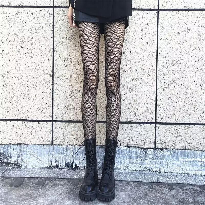 Diamond pattern fishnet tights  | Festival Outfits Women
