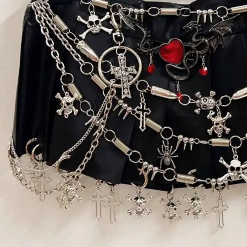 Pleated metal chain o ring black mini skirt  | Festival Outfits Women