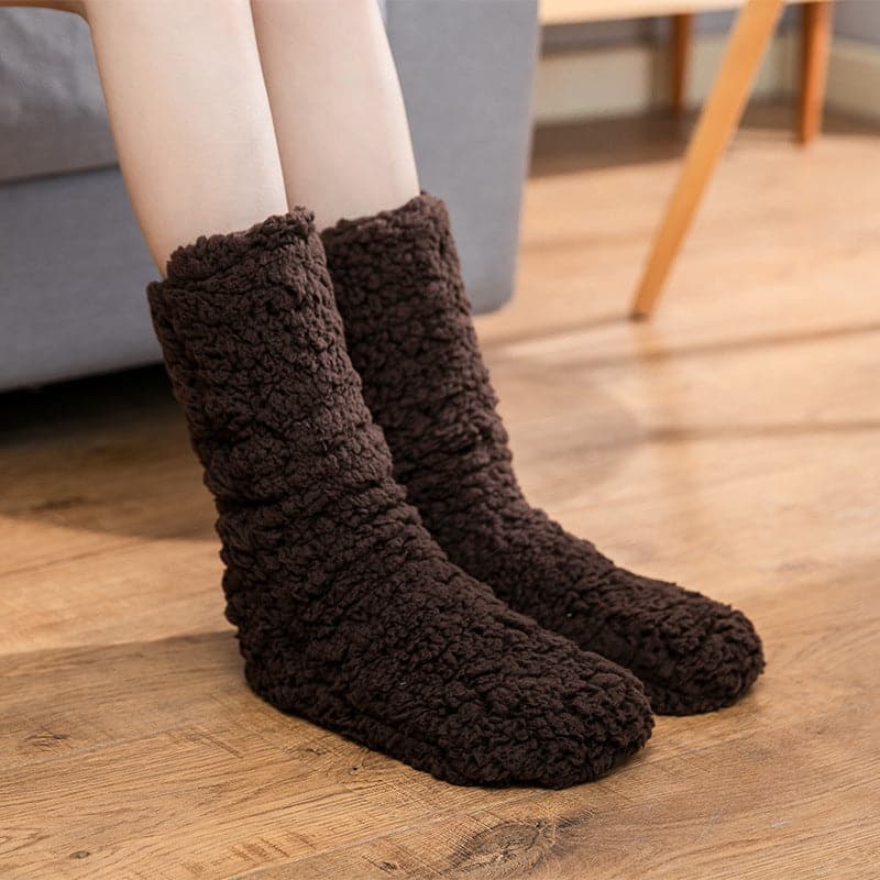 Warm fluffy solid medium socks