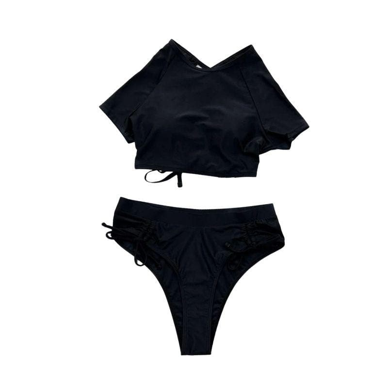 Qısa qollu, bərk ipli, büzməli bikini mayo