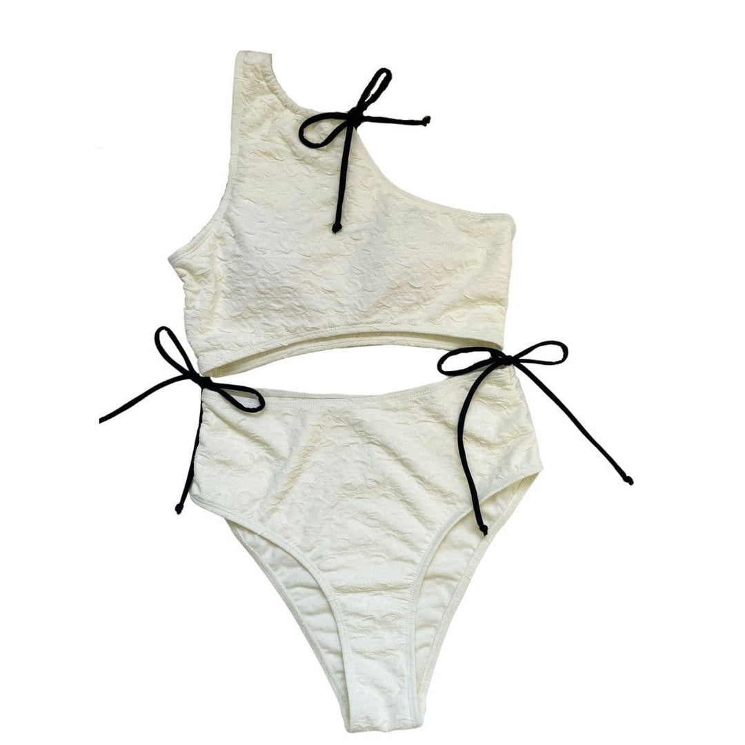 Bambancin rubutu mai kama da kafada ɗaya da ɗaure kai kayan ninkaya guda ɗaya