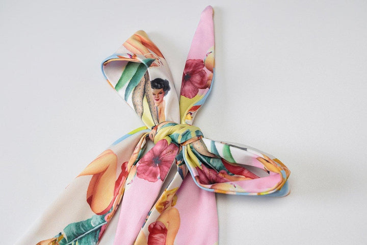 Backless bowknot halter printed top - Halibuy