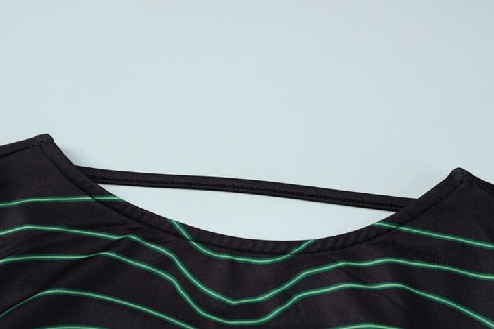 Long sleeve round neck contrast abstract body print maxi dress