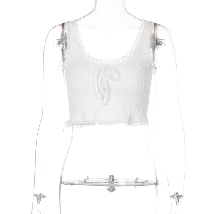 Textured lace hem solid u neck sleeveless crop top