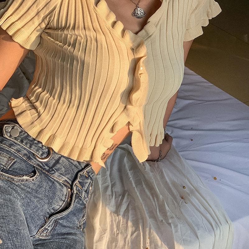 Short sleeve ribbed ruffled buttoned crop top - Halibuy