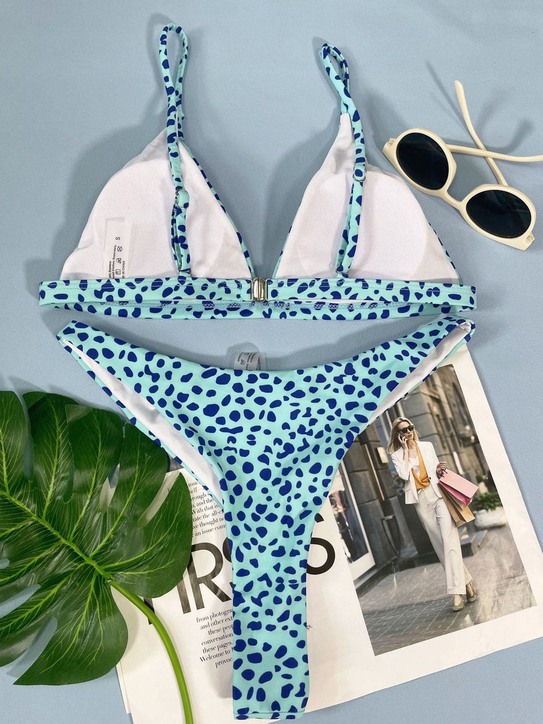 Kayan ninkaya na bikini masu launin ruwan kasa mai launin ruwan kasa
