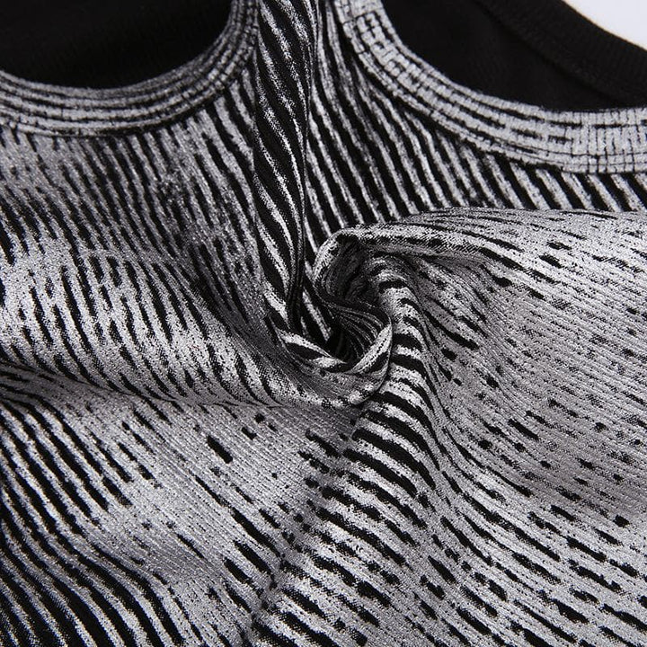 Textured contrast sleeveless crewneck patchwork crop top