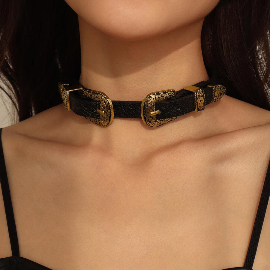 PU-Halskette mit Metallknöpfen