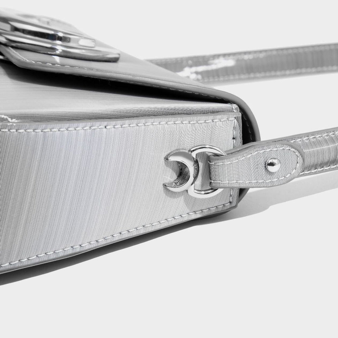 Moon applique gradient PU crossbody handbag